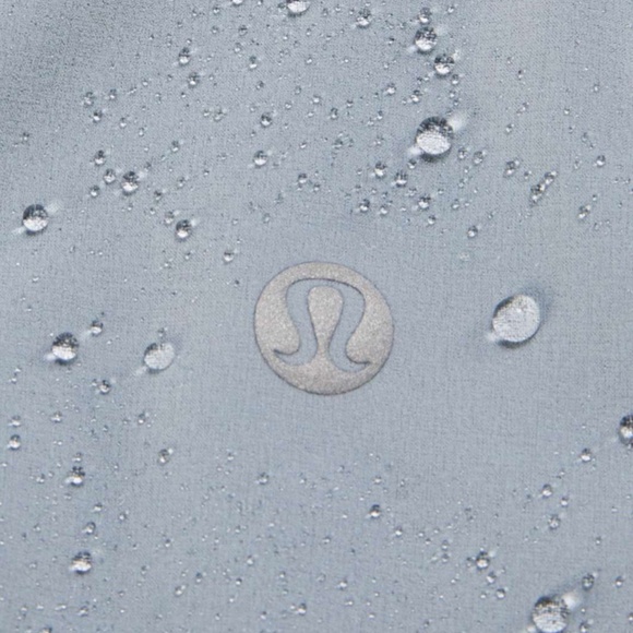 Lululemon Mist Over Windbreaker Size 4 in Concrete Blue - Picture 4 of 15